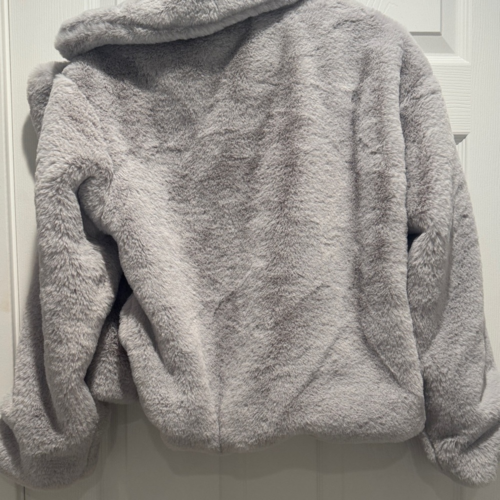 Cold Rush Faux Fur Jacket - light grey - Picture 3 of 4